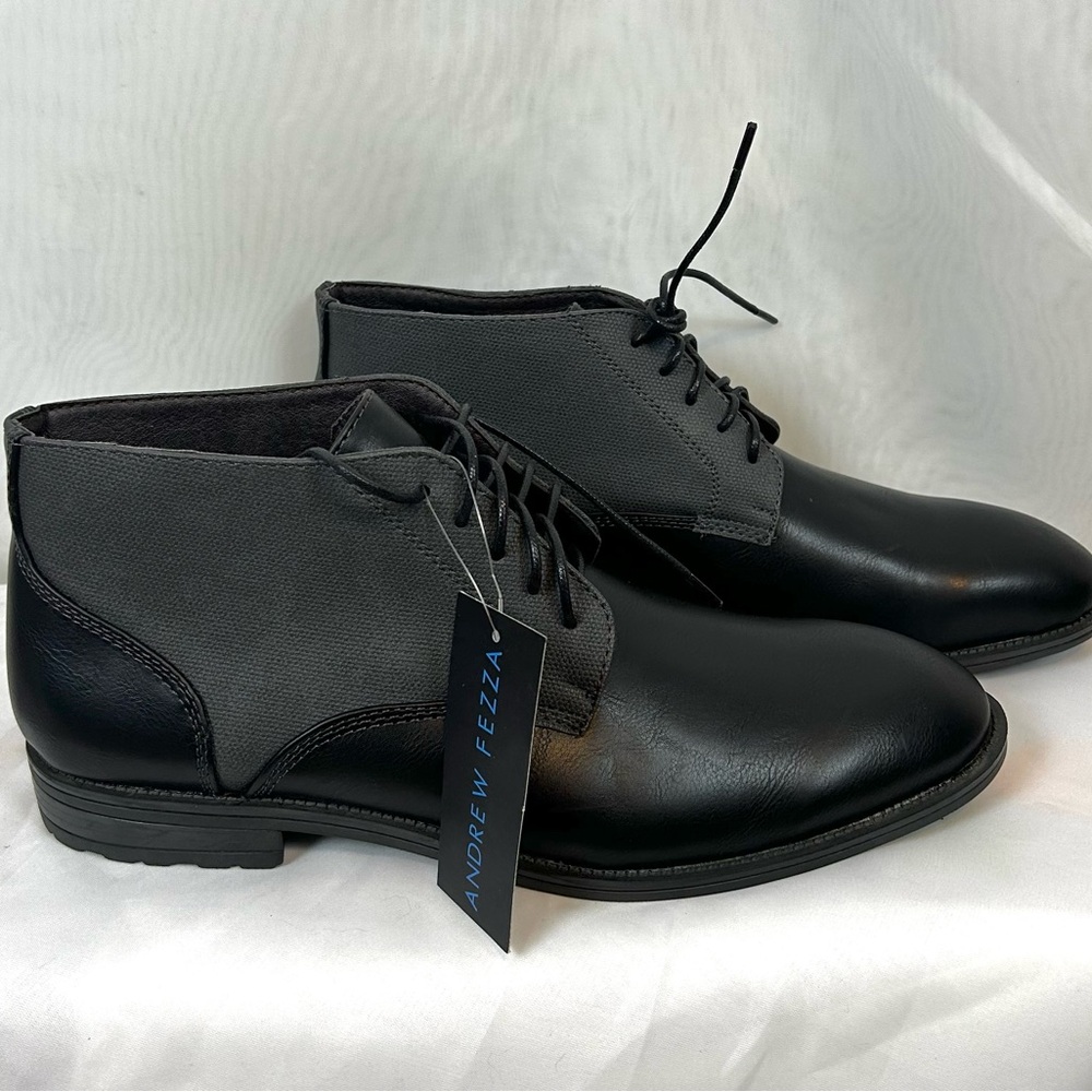 NWT Andrew Fezza Men’s Jensen Black Chukka Boots / Size 10 / peeling interior